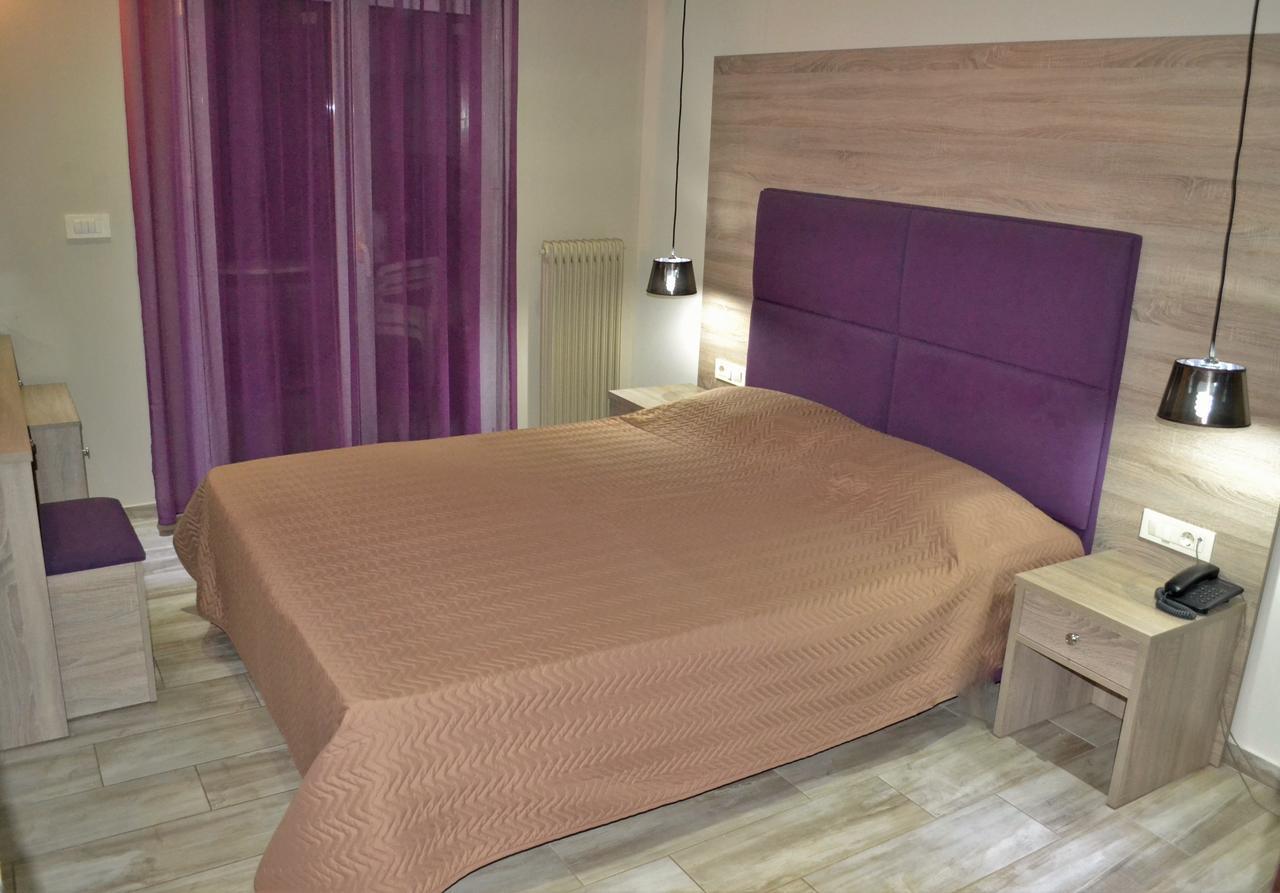 טולון Ritsas Hotel מראה חיצוני תמונה