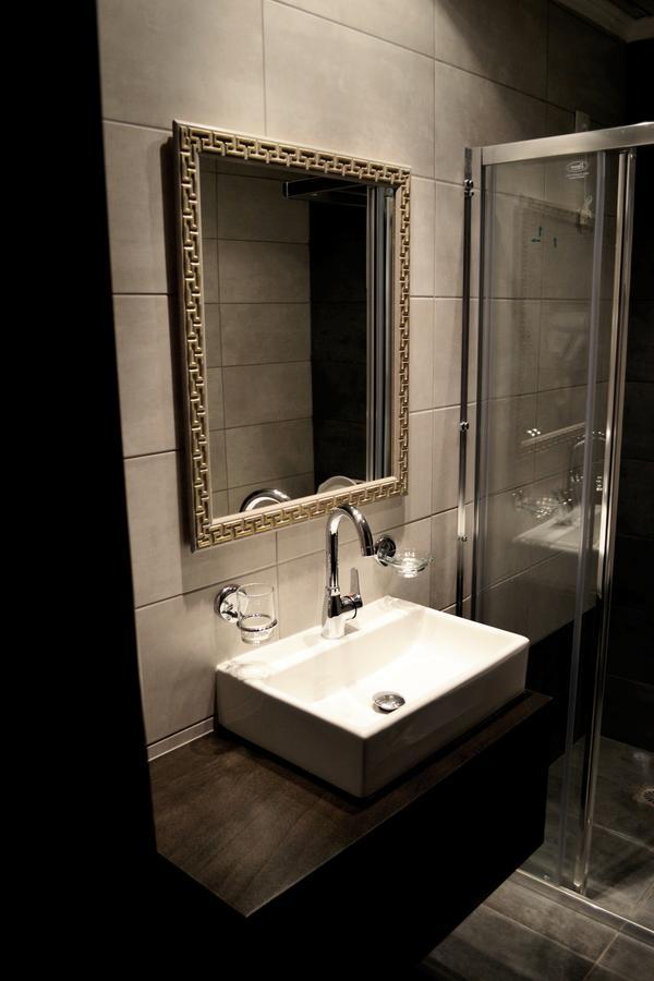 טולון Ritsas Hotel מראה חיצוני תמונה