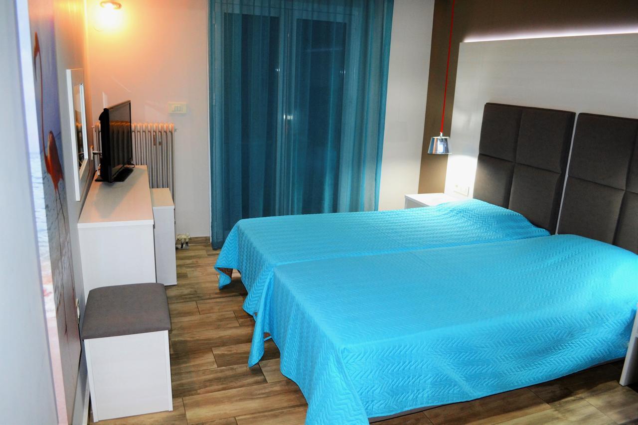טולון Ritsas Hotel מראה חיצוני תמונה